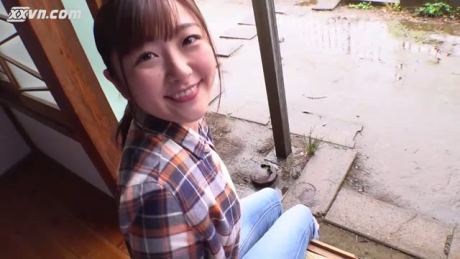 Về quê chơi, tôi được đụ cô bạn thân từ thuở nhỏ