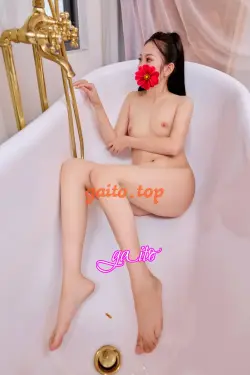 ❤️UYÊN UYÊN❤️ CÔ NÀNG 2k1 LOLITA NGỌT NGÀO - Gái Gọi Cao Cấp