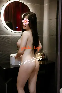 ()❤️Linh Chi❤️Da Trắng - Vú To - Yêu Nghề - Chiều Khách