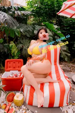 Cẩm Như - Mùa Hè Rực Lửa Với Cô Nàng Nóng Bỏng